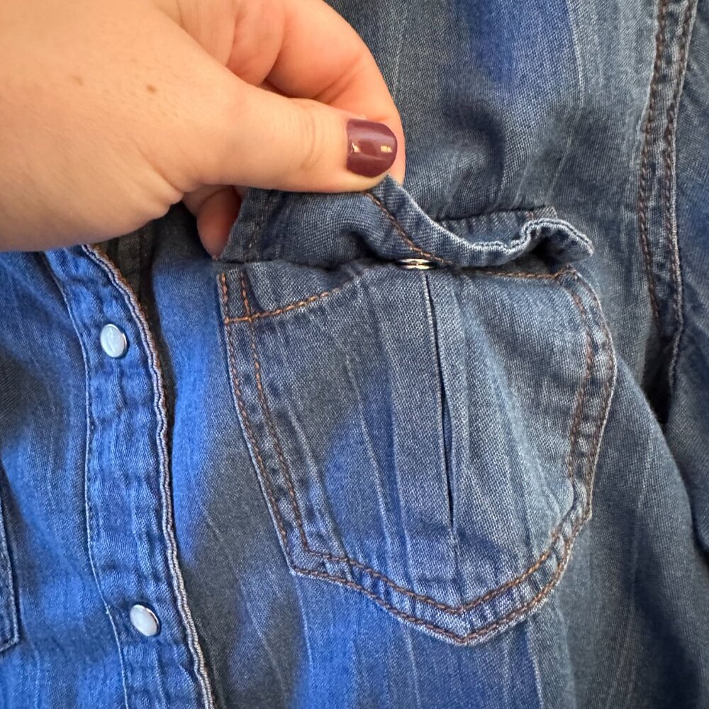 Pull & Bear Chambray / Denim-Like Button Down Shi… - image 6